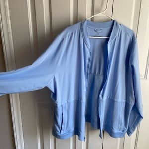 Zip up light weight jacket. Plus